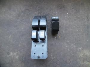 Used Electric window switch Opel Agila (B) 1.2 16V Price on request offered by Autodemontage Joko B.V.
