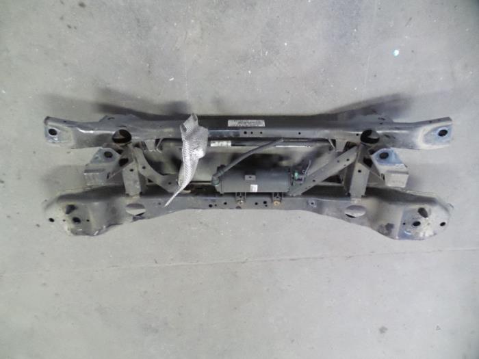Usados Subchasis Ford Focus 3 1.6 Ti-VCT 16V 125 Precio de solicitud ofrecido por Autodemontage Joko B.V.