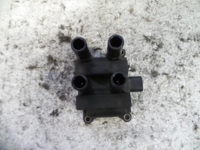 Gebrauchte Zündspule Ford Focus 3 1.6 Ti-VCT 16V 125 Preis auf Anfrage angeboten von Autodemontage Joko B.V.