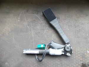 Used Seatbelt tensioner, right Opel Corsa D 1.3 CDTi 16V ecoFLEX Price on request offered by Autodemontage Joko B.V.