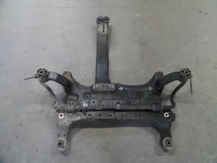 Used Subframe Dodge Avenger (JS) 2.0 CRD 16V Price on request offered by Autodemontage Joko B.V.