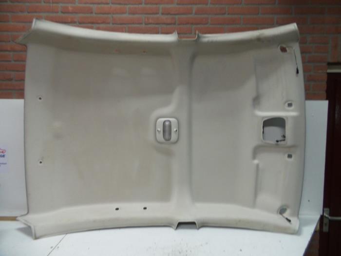 Używane Podsufitka Dodge Avenger (JS) 2.0 CRD 16V Cena na żądanie oferowane przez Autodemontage Joko B.V.
