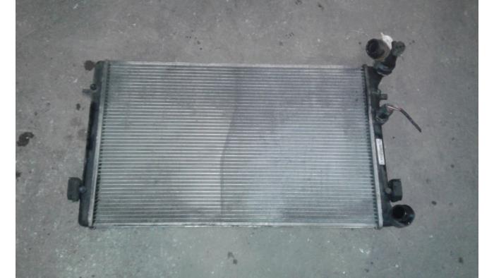 Usagé Radiateur Volkswagen Golf IV (1J1) 1.9 TDI Prix sur demande proposé par Autodemontage Joko B.V.