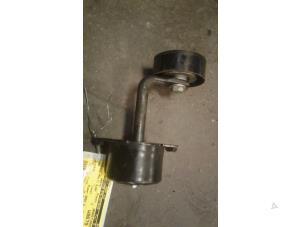Used Drive belt tensioner BMW 3 serie (E46/4) 320d 16V Price on request offered by Autodemontage Joko B.V.