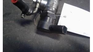 Used Fuel pressure sensor BMW 3 serie (E46/4) 320d 16V Price on request offered by Autodemontage Joko B.V.