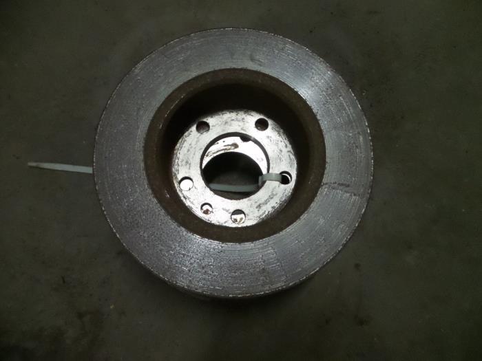 Front brake disc from a Opel Omega 1991