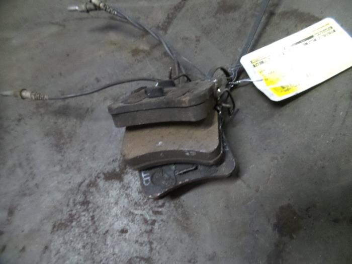 Front brake pad from a Citroen AX 1990
