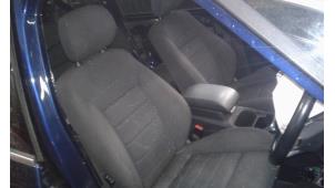 Gebrauchte Verkleidung Set (komplett) Ford S-Max (GBW) 2.0 TDCi 16V 140 Preis auf Anfrage angeboten von Autodemontage Joko B.V.