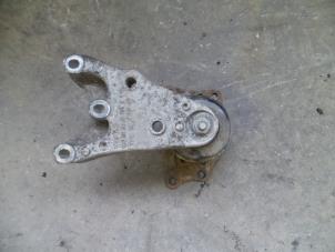 Used Engine mount Volkswagen Polo IV (9N1/2/3) 1.2 12V Price on request offered by Autodemontage Joko B.V.