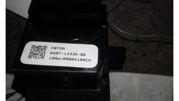 Interruptor de indicador de dirección de un Ford S-Max (GBW) 2.0 TDCi 16V 140 2010