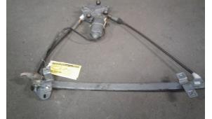 Used Window mechanism 4-door, front right Volvo 4-Serie Price on request offered by Autodemontage Joko B.V.
