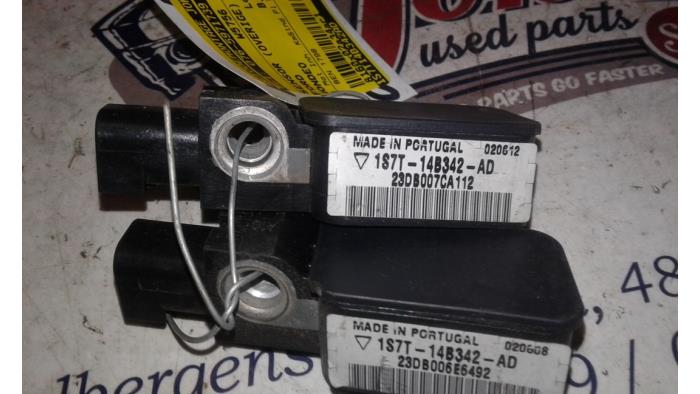 Begagnade Sensor (övriga) Ford Mondeo III Wagon 1.8 16V Pris på förfrågan erbjuds av Autodemontage Joko B.V.
