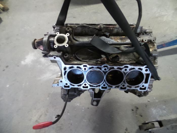 Used Engine crankcase Jaguar S-type (X200) 4.0 V8 32V Price on request offered by Autodemontage Joko B.V.
