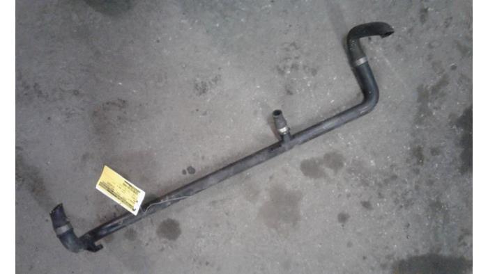 Water pipe from a BMW 3 serie (E46/2) 318 Ci 16V 2002
