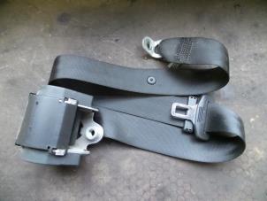 Used Rear seatbelt, left Audi Q5 (8RB) 2.0 TFSI 16V Quattro Price on request offered by Autodemontage Joko B.V.