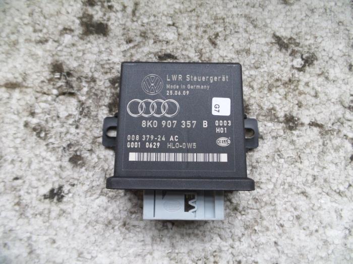 Usagé Module Xenon Audi Q5 (8RB) 2.0 TFSI 16V Quattro Prix sur demande proposé par Autodemontage Joko B.V.