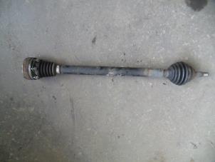Used Front drive shaft, right Volkswagen Lupo (6X1) 1.0 MPi 50 Price on request offered by Autodemontage Joko B.V.