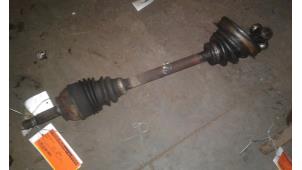 Used Front drive shaft, left Renault R5 Price on request offered by Autodemontage Joko B.V.