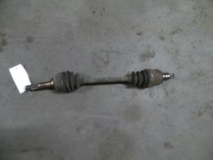 Used Front drive shaft, left Daihatsu Cuore Price on request offered by Autodemontage Joko B.V.