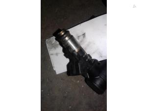 Used Injector (petrol injection) Peugeot 206 (2A/C/H/J/S) 1.1 XN,XR Price on request offered by Autodemontage Joko B.V.