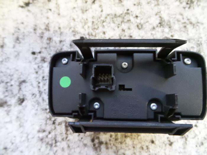 Light switch from a Ford S-Max (GBW) 2.0 TDCi 16V 140 2006