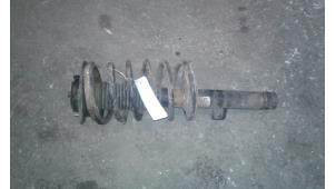 Used Front shock absorber rod, right Peugeot Partner 2.0 HDI Price on request offered by Autodemontage Joko B.V.