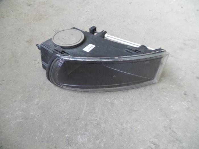 Używane Halogen lewy Saab 9-3 II Sport Sedan (YS3F) 1.8t 16V Cena na żądanie oferowane przez Autodemontage Joko B.V.