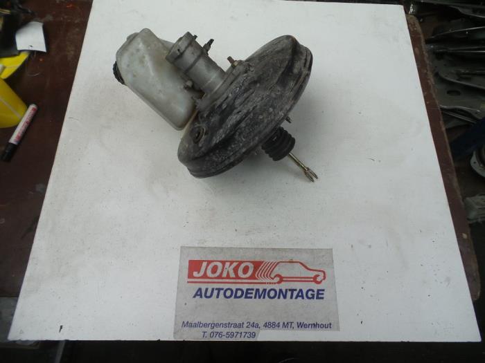 Usagé Servo frein Renault Laguna II Grandtour (KG) 1.6 16V Prix sur demande proposé par Autodemontage Joko B.V.