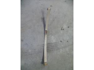 Used Rear leaf spring Volkswagen Caddy III (2KA,2KH,2CA,2CH) 1.9 TDI Price on request offered by Autodemontage Joko B.V.