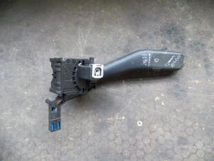 Used Wiper switch Volkswagen Caddy III (2KA,2KH,2CA,2CH) 1.9 TDI Price on request offered by Autodemontage Joko B.V.
