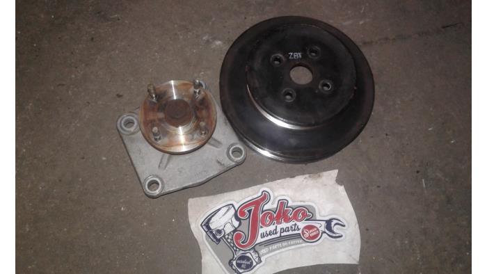 Usados Rodillo tensor correa múltiple Kia Sorento I (JC) 3.5 V6 24V Precio de solicitud ofrecido por Autodemontage Joko B.V.
