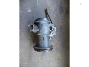 Used Throttle body Dacia Logan (LS) 1.4 Price on request offered by Autodemontage Joko B.V.