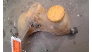 Used Expansion vessel Opel Vectra A (88/89) 1.8 i Price on request offered by Autodemontage Joko B.V.