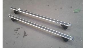 Used Roof rack kit Opel Vectra B (38) 1.8 16V Ecotec Price on request offered by Autodemontage Joko B.V.