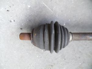 Used CV joint, front Ford Focus C-Max 1.6 TDCi 16V Price on request offered by Autodemontage Joko B.V.