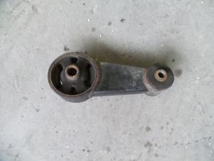 Used Gearbox mount Kia Picanto (BA) 1.1 12V Price on request offered by Autodemontage Joko B.V.