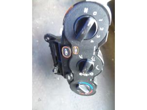 Used Heater control panel Kia Picanto (BA) 1.1 12V Price on request offered by Autodemontage Joko B.V.
