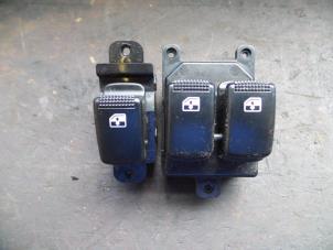 Used Electric window switch Kia Picanto (BA) 1.1 12V Price on request offered by Autodemontage Joko B.V.