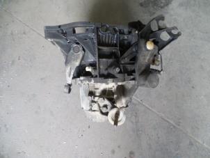 Used Gearbox Fiat Scudo (220Z) 1.9 D Price on request offered by Autodemontage Joko B.V.