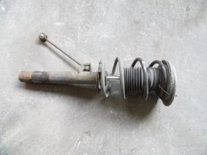 Used Front shock absorber rod, right BMW 3 serie (E46/2) M3 3.2 24V Price on request offered by Autodemontage Joko B.V.