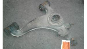 Used Front lower wishbone, right Mercedes E diesel (W124) 3.0 300 D Turbo Price on request offered by Autodemontage Joko B.V.
