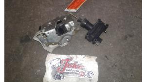 Used Rear door mechanism 4-door, right Mercedes E diesel (W124) 3.0 300 D Turbo Price on request offered by Autodemontage Joko B.V.