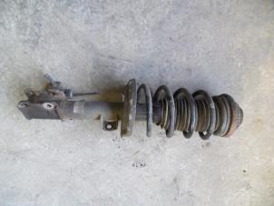 Used Front shock absorber rod, left Opel Zafira (M75) 1.9 CDTI Price on request offered by Autodemontage Joko B.V.