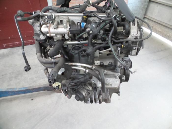 Engine Opel Zafira 1.9 CDTI - 55208329 Z19DT