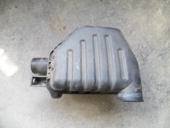 Gebrauchte Luftfiltergehäuse Opel Antara (LA6) 2.0 CDTI 16V 4x4 Preis auf Anfrage angeboten von Autodemontage Joko B.V.
