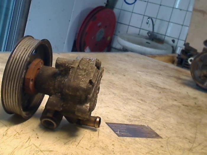 Usagé Pompe de direction Ford Galaxy (WGR) 1.9 TDI Prix € 40,00 Règlement à la marge proposé par Automarkt Lotfi