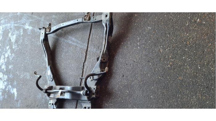 Usados Subchasis Opel Karl 1.0 12V Precio € 150,00 Norma de margen ofrecido por Automarkt Lotfi