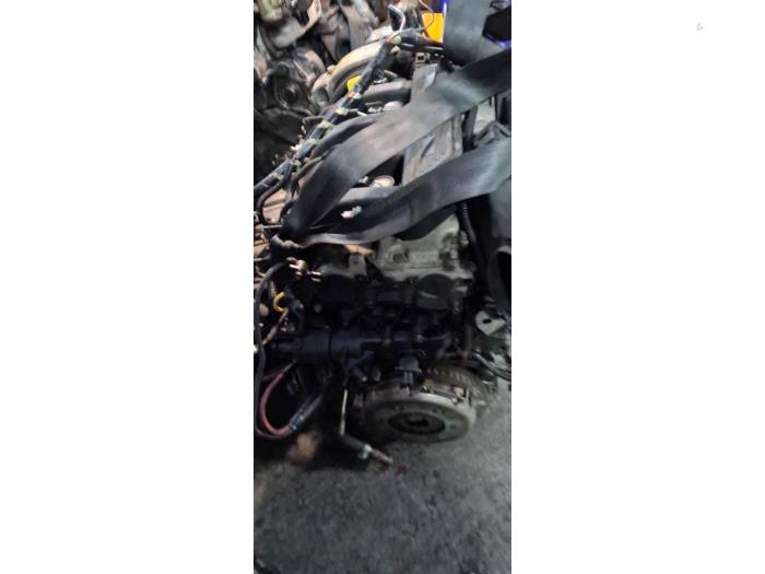 Używane Silnik Renault Megane II (BM/CM) 1.4 16V 98 Cena € 450,00 Procedura marży oferowane przez Automarkt Lotfi