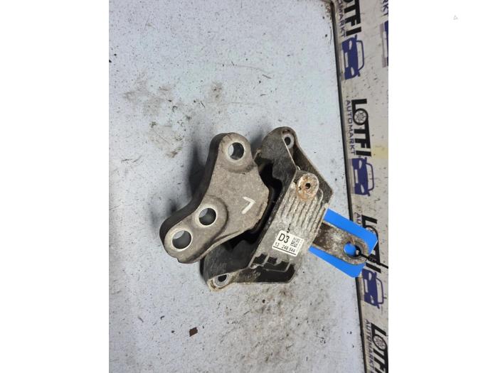 Usagé Support moteur Opel Zafira Tourer (P12) 1.6 CDTI 16V ecoFLEX 134 Prix € 30,00 Règlement à la marge proposé par Automarkt Lotfi