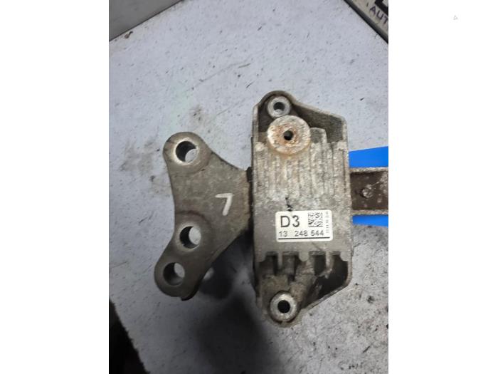 Support moteur d'un Opel Zafira Tourer (P12) 1.6 CDTI 16V ecoFLEX 134 2017